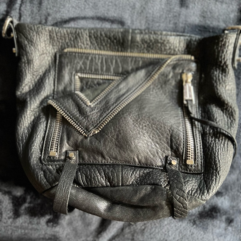 SHE & LO leather bucket bag
